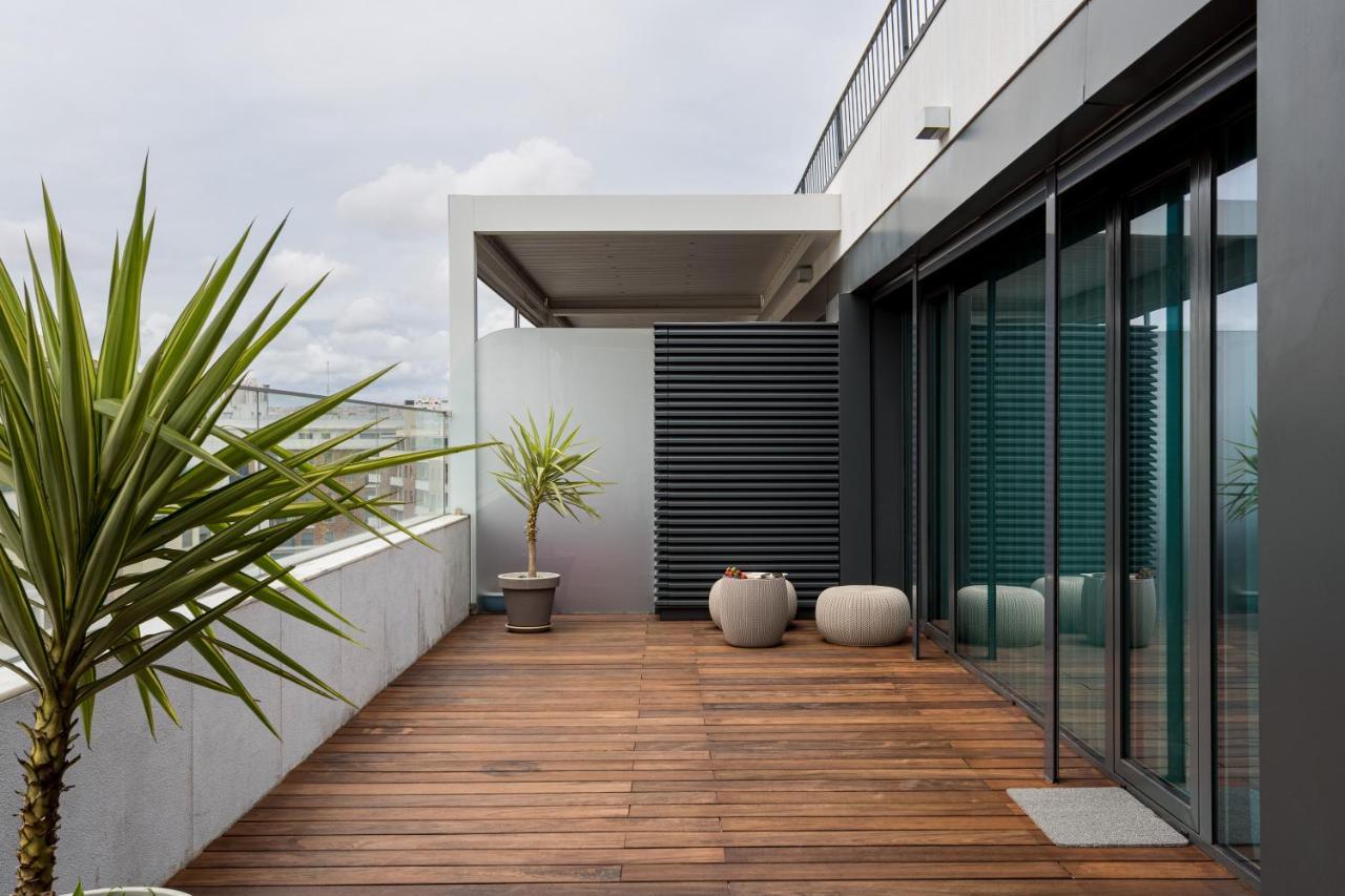 Modern 3br With Terrace In Benfica By Host For Us Apartamento Lisboa
